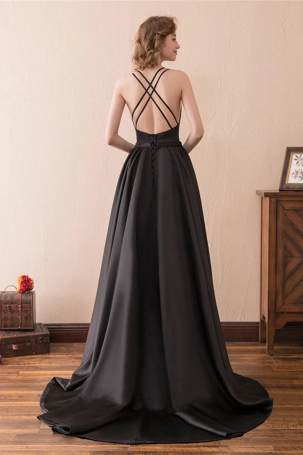 A-Line Black V-neck Satin Backless Trail Prom Dresses