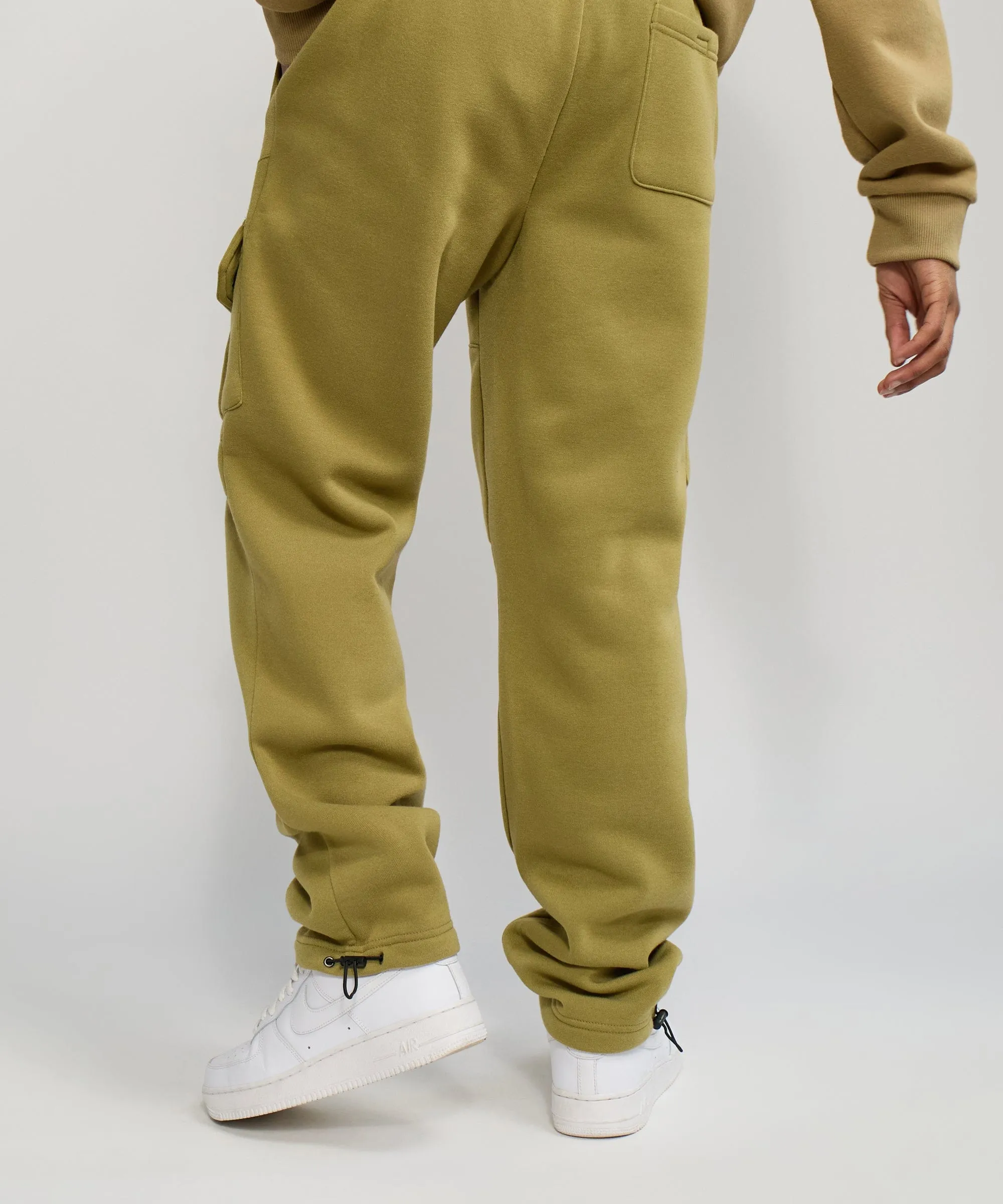 Banks Relaxed Fit Fleece Cargo Pants - Olive Green