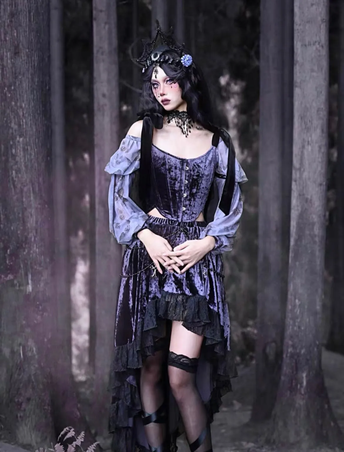 [Blood Supply] Moon Goddess Velvet Trailing Lace Skirt