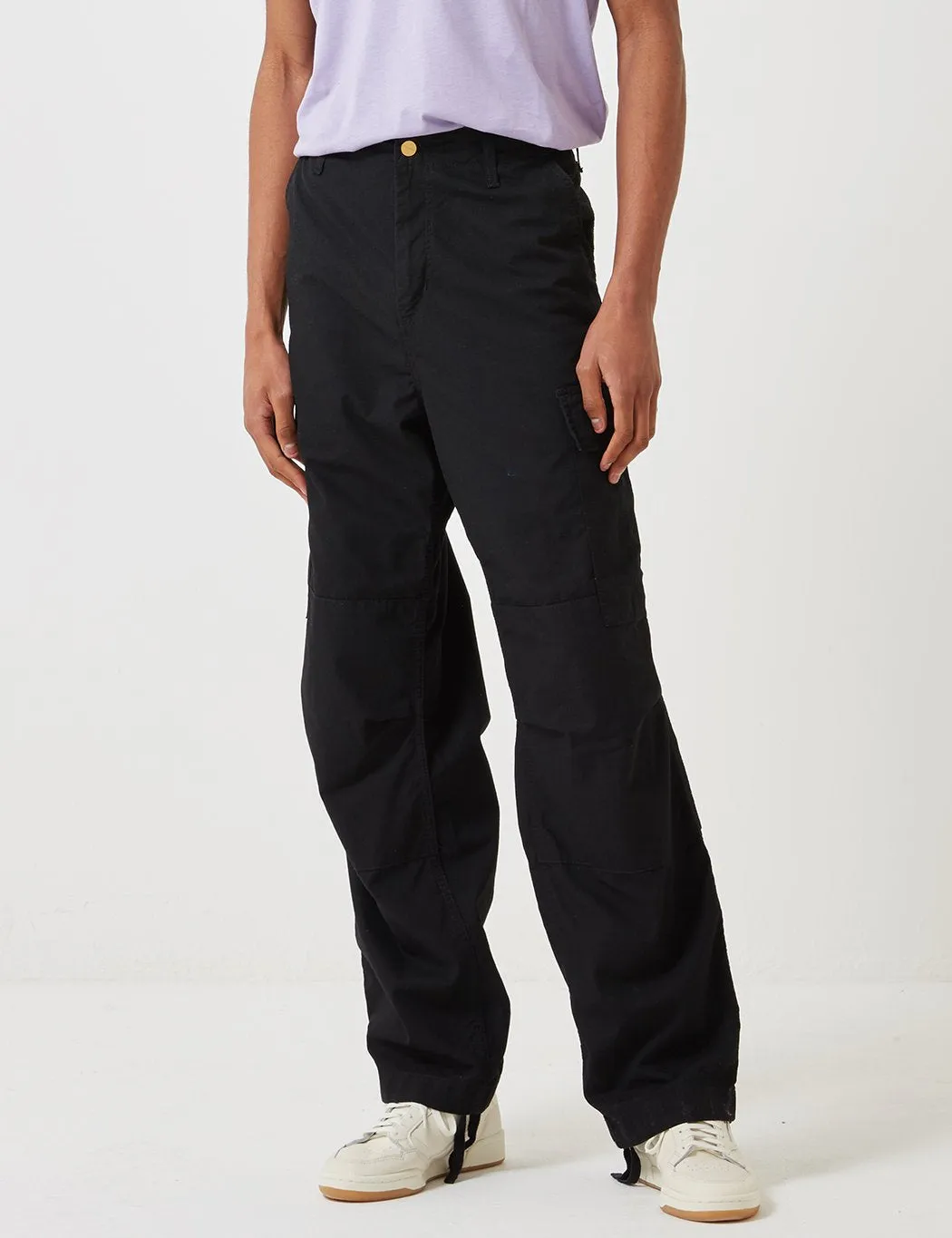 Carhartt-WIP Cargo Pants (Relaxed Fit) - Black